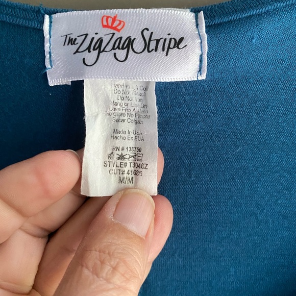 The Zig Zag Stripe Cross Front Tunic Top size Medium - Picture 3 of 3